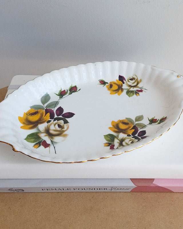 Flower Catch-all Dish (Thrifted)