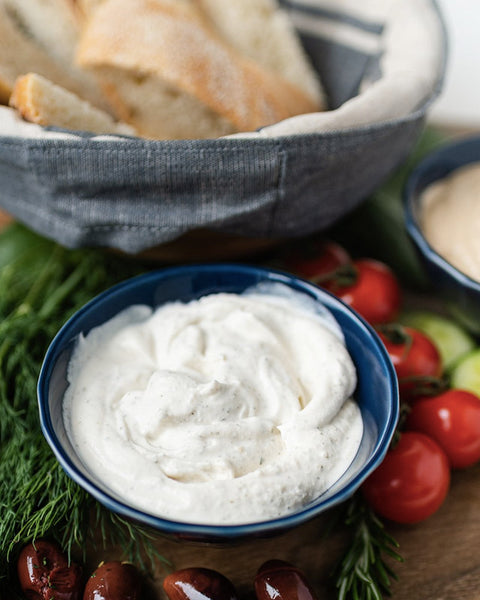 Garlic Dill Dip (Refrigerated)