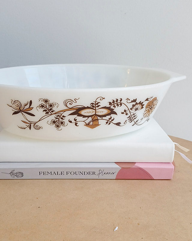 Pyrex Dish (Thrifted)